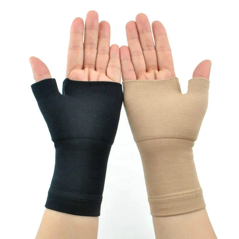 Compression Gloves for Carpal Tunnel